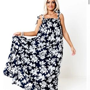 Impressions Boutique Getting Comfortable Floral Maxi Navy and White Dress- SMALL